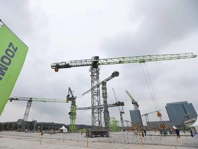 Luffing Tower Crane (5).jpg