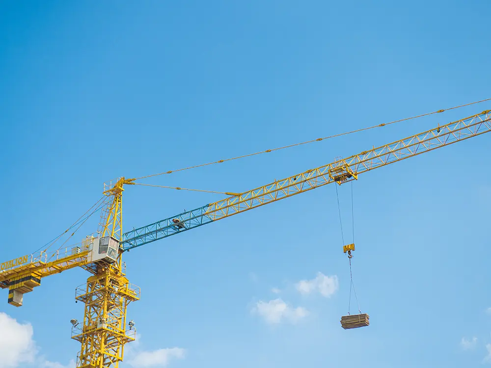Luffing Tower Crane (2).jpg